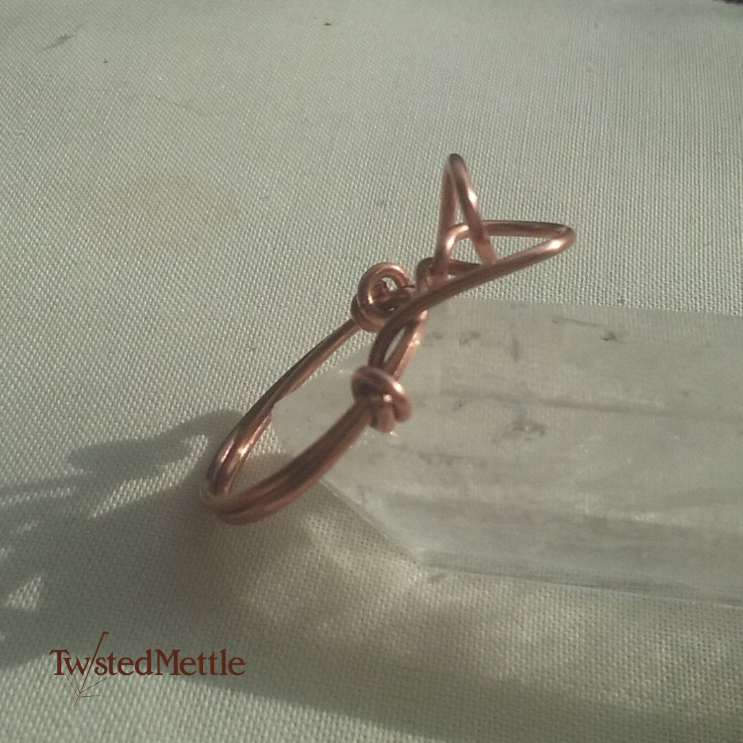 Copper Soft, open spiral ring