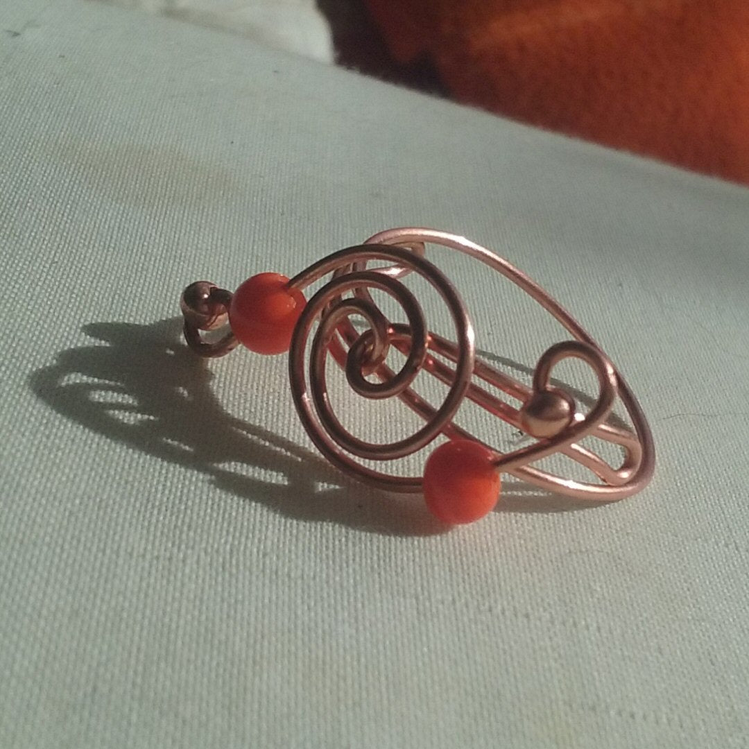 Copper Spiral ring orange beads - detail