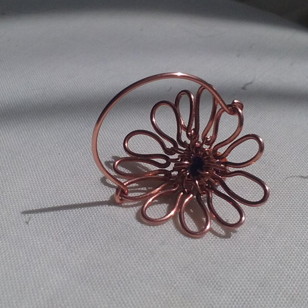 Copper Flower 12 petals - detail
