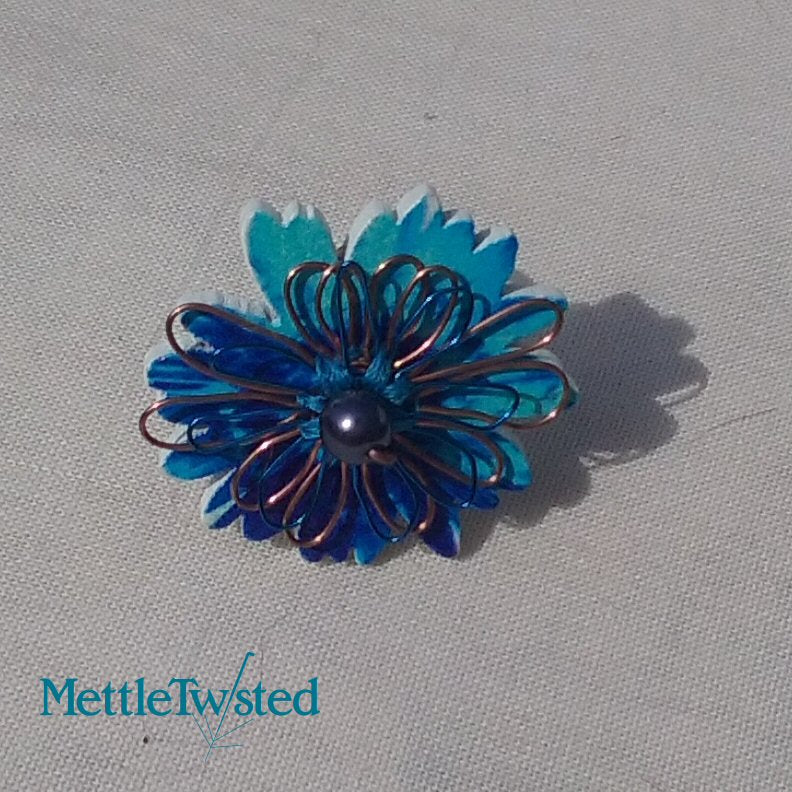 Copper Ring. Two blues flower, blue glass bead button ring
