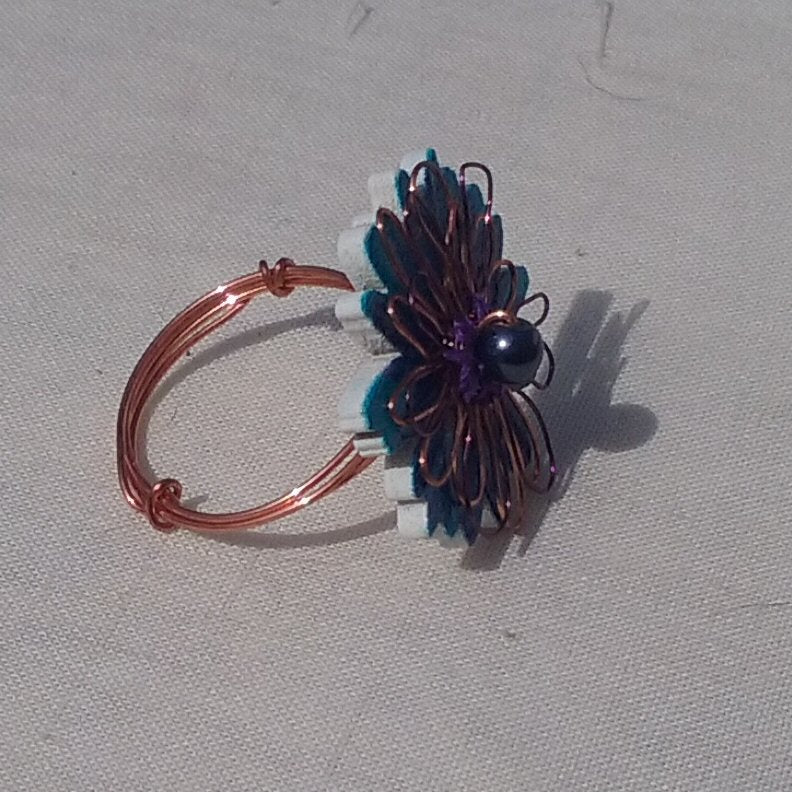 Copper Ring. Two blues flower - detail