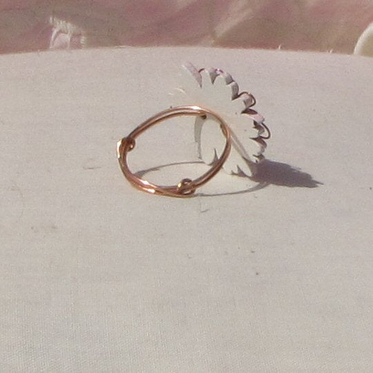 Copper Ring. Pinkish red - detail